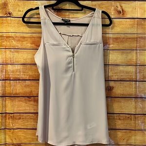 Express zip up tank top - Medium (Light Pink Blush)